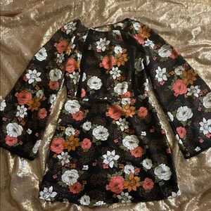 Floral romper long sleeves floral